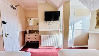 Columbia Hotel & Restaurant