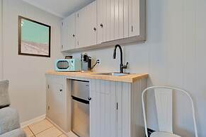 Sandcastle Inn & Motel