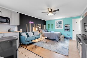 Sandcastle Inn & Motel