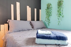 Sandcastle Inn & Motel