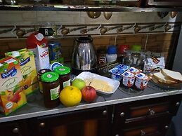 Explore Cairo From A Cozy Designed apt