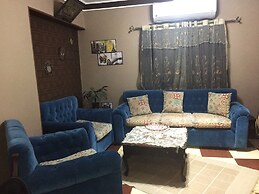 Explore Cairo From A Cozy Designed apt