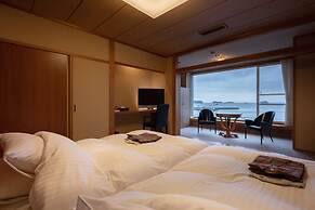 IKI RETREAT by Onko Chishin