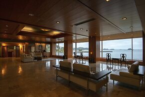 IKI RETREAT by Onko Chishin