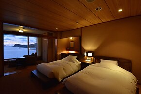 IKI RETREAT by Onko Chishin