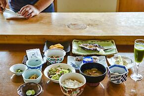 IKI RETREAT by Onko Chishin