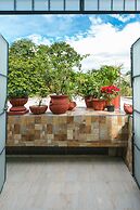 Suite Studio Serviced Apartments