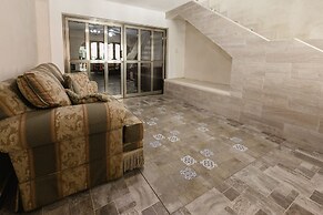 Suite Studio Serviced Apartments