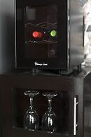 Suite Studio Serviced Apartments