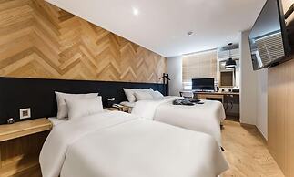 Anyang Premier Hotel XYM