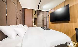 Anyang Premier Hotel XYM