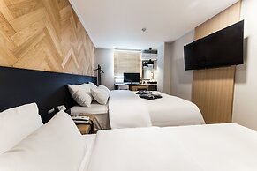 Anyang Premier Hotel XYM