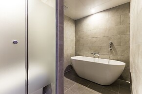 Anyang Premier Hotel XYM