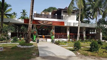 Caluwayan Palm Island Resort