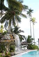 Caluwayan Palm Island Resort