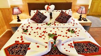 Whistling Pines Resorts and Spa