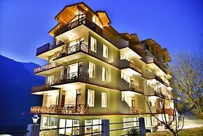 Whistling Pines Resorts and Spa