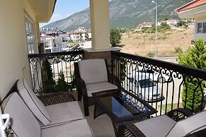 Park Apartment by Turkish Lettings