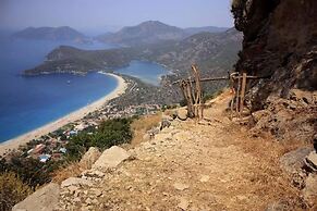 Thera Apartments 22 by Turkish Lettings