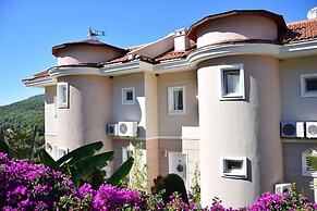 Thera Apartments 22 by Turkish Lettings