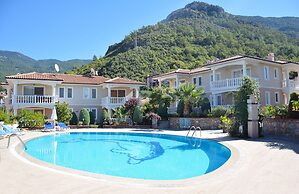 Thera Apartments 22 by Turkish Lettings