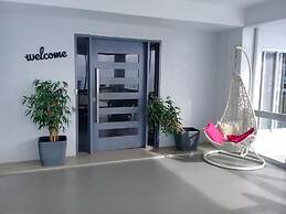 Sergi's Resort and Hotel