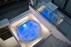 Ariana Eco Suites - Adults Only