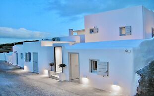 Ariana Eco Suites - Adults Only