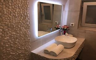 Ariana Eco Suites - Adults Only