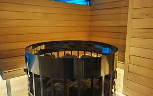 Nash Suites Airport Hotel