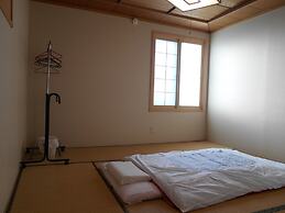 Guest House Honami-Kaido - Hostel