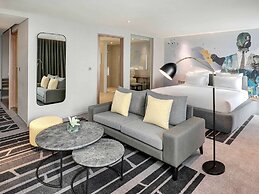 Novotel Jakarta Cikini Hotel