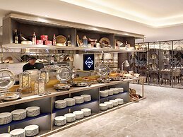 Novotel Jakarta Cikini Hotel