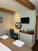 The Walhampton Arms
