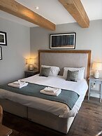The Walhampton Arms
