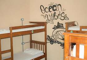 Curvão Surf House - Hostel