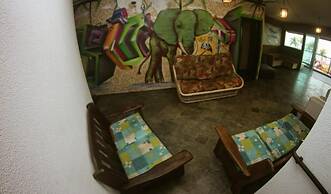 Curvão Surf House - Hostel