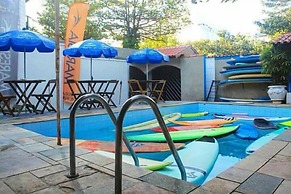Curvão Surf House - Hostel