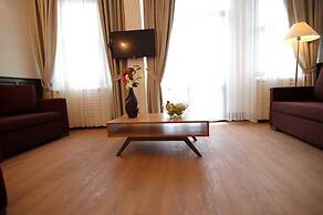 Mayer Cihangir Suites