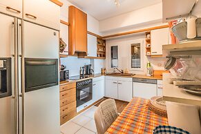 Agios Ioannis Luxurious Beachfront Apt