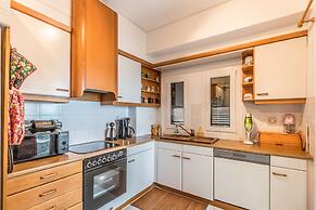 Agios Ioannis Luxurious Beachfront Apt