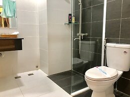 Victory Airport Hotel