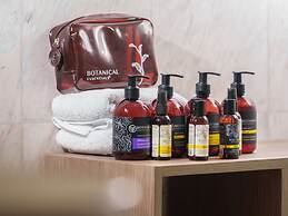 Golden Tulip Springhill Lampung