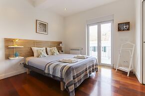 Estrela Terrace by Homing