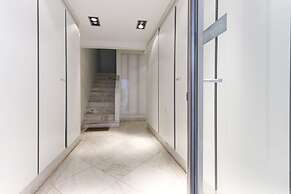 Estrela Terrace by Homing