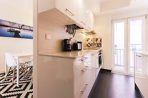 Estrela Terrace by Homing