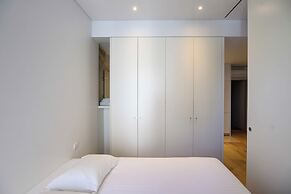 Pause Apartments