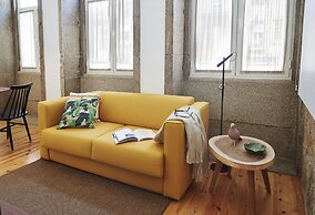 Pause Apartments
