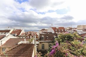 Bairro Alto Views by Homing
