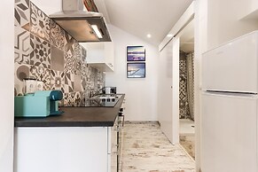 Bairro Alto Views by Homing